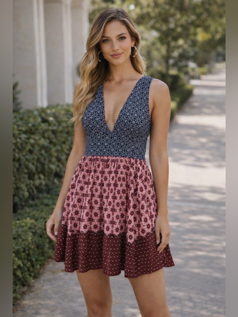 Lulus sleeveless tie backless dress